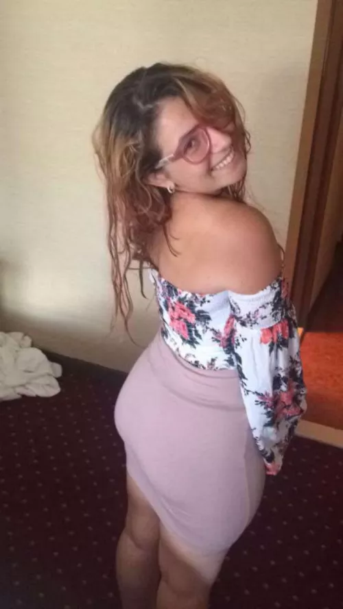 If this get 20 ups, I’ll post more. Trib her to kik: zoro1515 by Prestigious-Rate-495