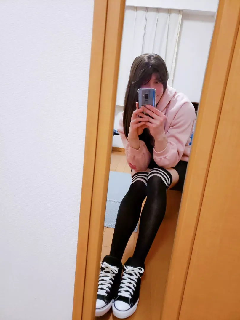 If you have eyes, look at me now :3 posted by ChronosNumbers