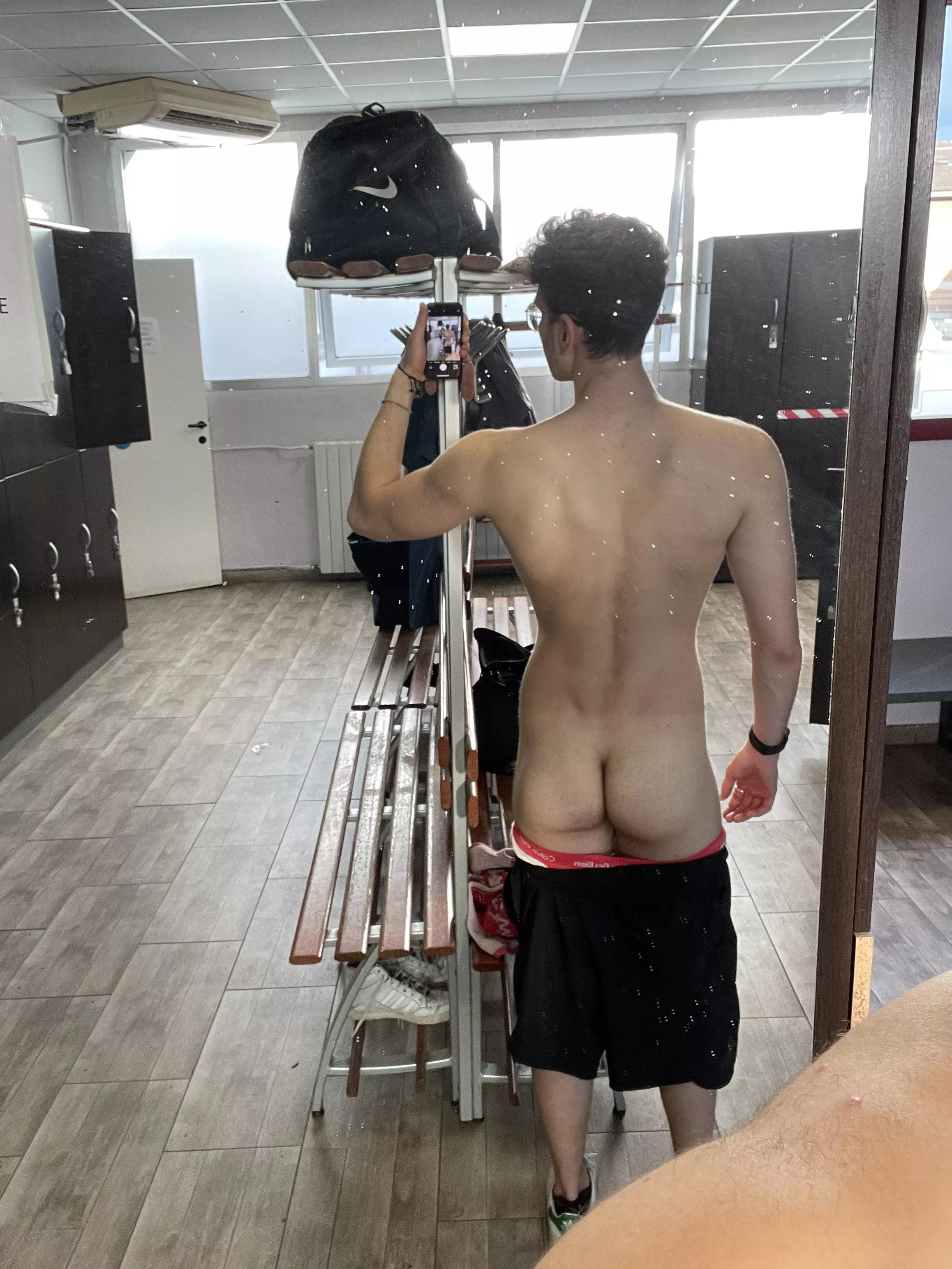 If you join my gym we’ll fuck in the locker room posted by riccardh0t