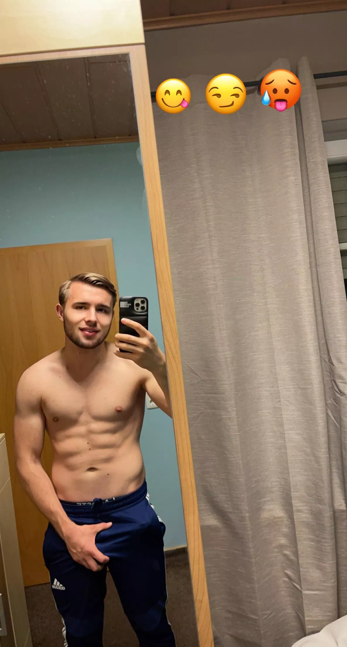 🔼🔼🔼 if you like a big dick in sporty clothes posted by blondboyjan