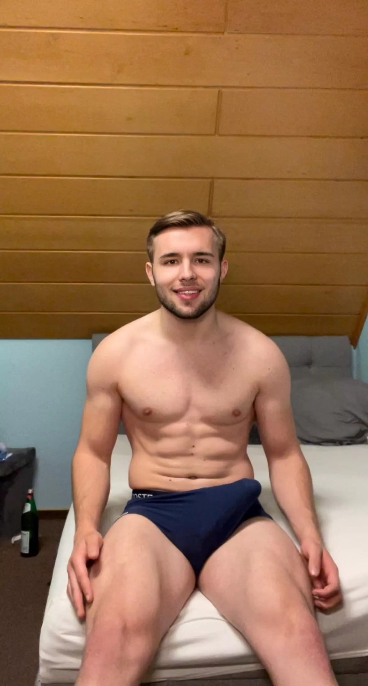 🔼🔼🔼 If you like the view posted by blondboyjan