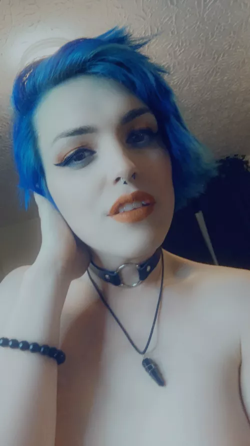 If you like video games or watching anime, say hii! 😘 by FingerMaidens