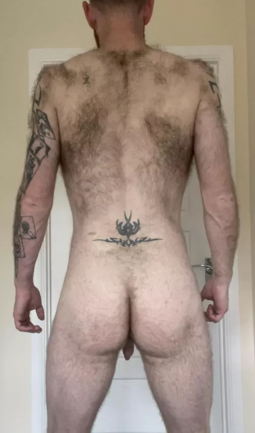 🍑🍑🍑 if you like your men hairy then stop right there! by gbrad1983