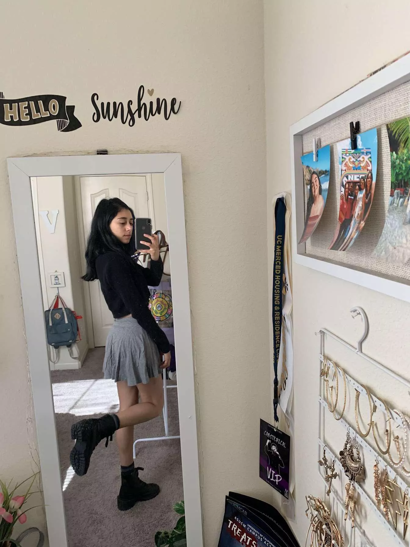 If you need too nutt I’d love too help Kik nuttondessi69 posted by Dessicum