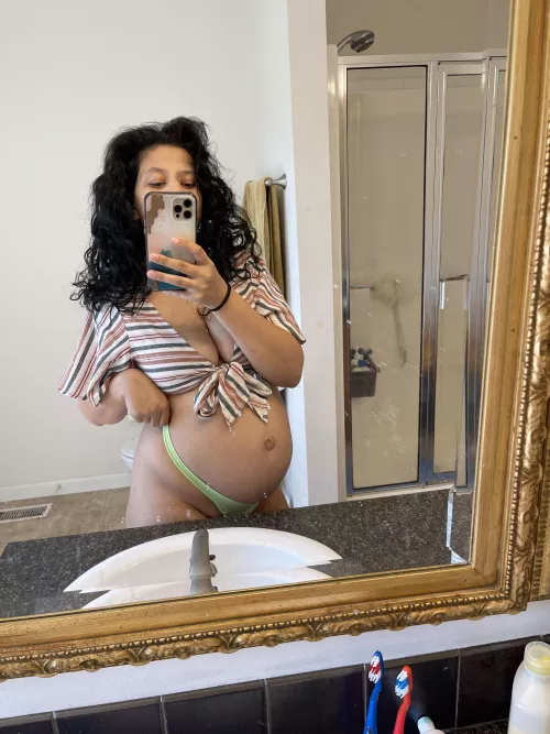 If you want to see more ask me how! Let’s chat 🥰🥹 by Mommy_peach69