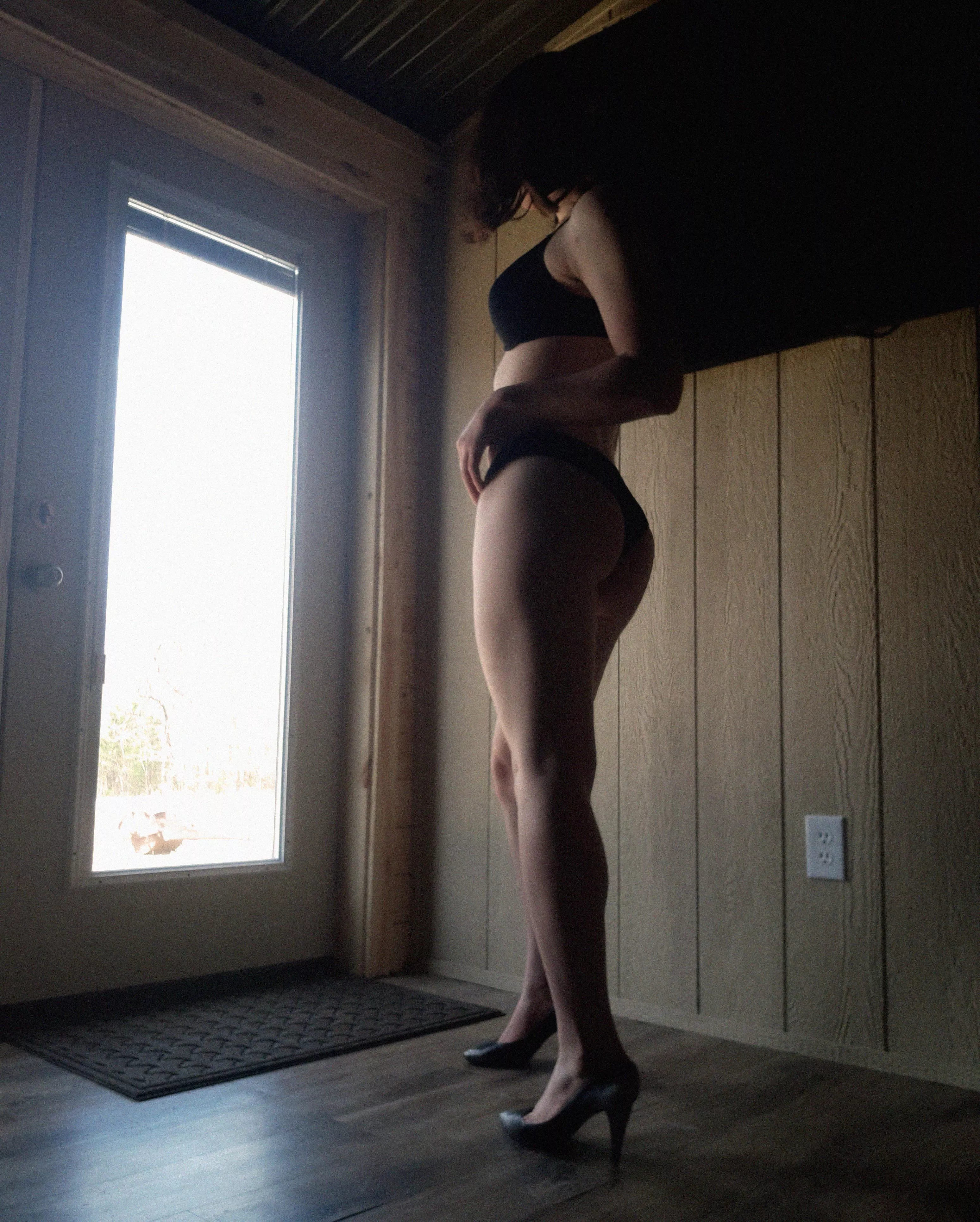 ik this isn't as explicit as other posts on this sub but I feel cute 😖 posted by kopiek