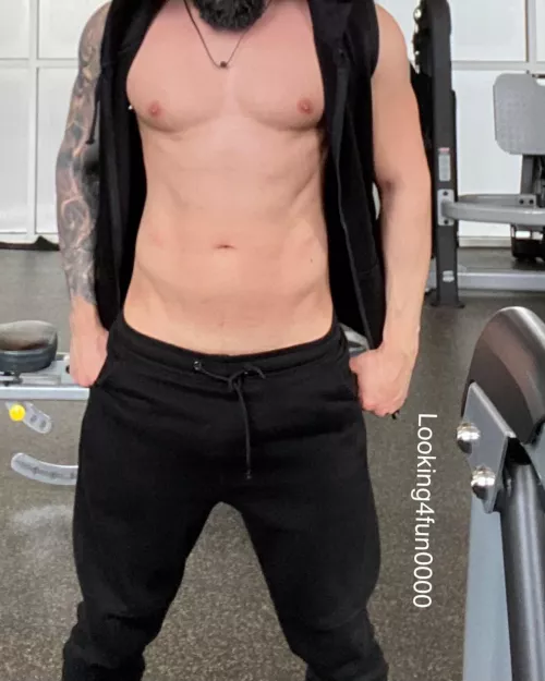 I’ll be turning 40 in a couple weeks. Not looking too bad for 40 😉 by looking4fun0000