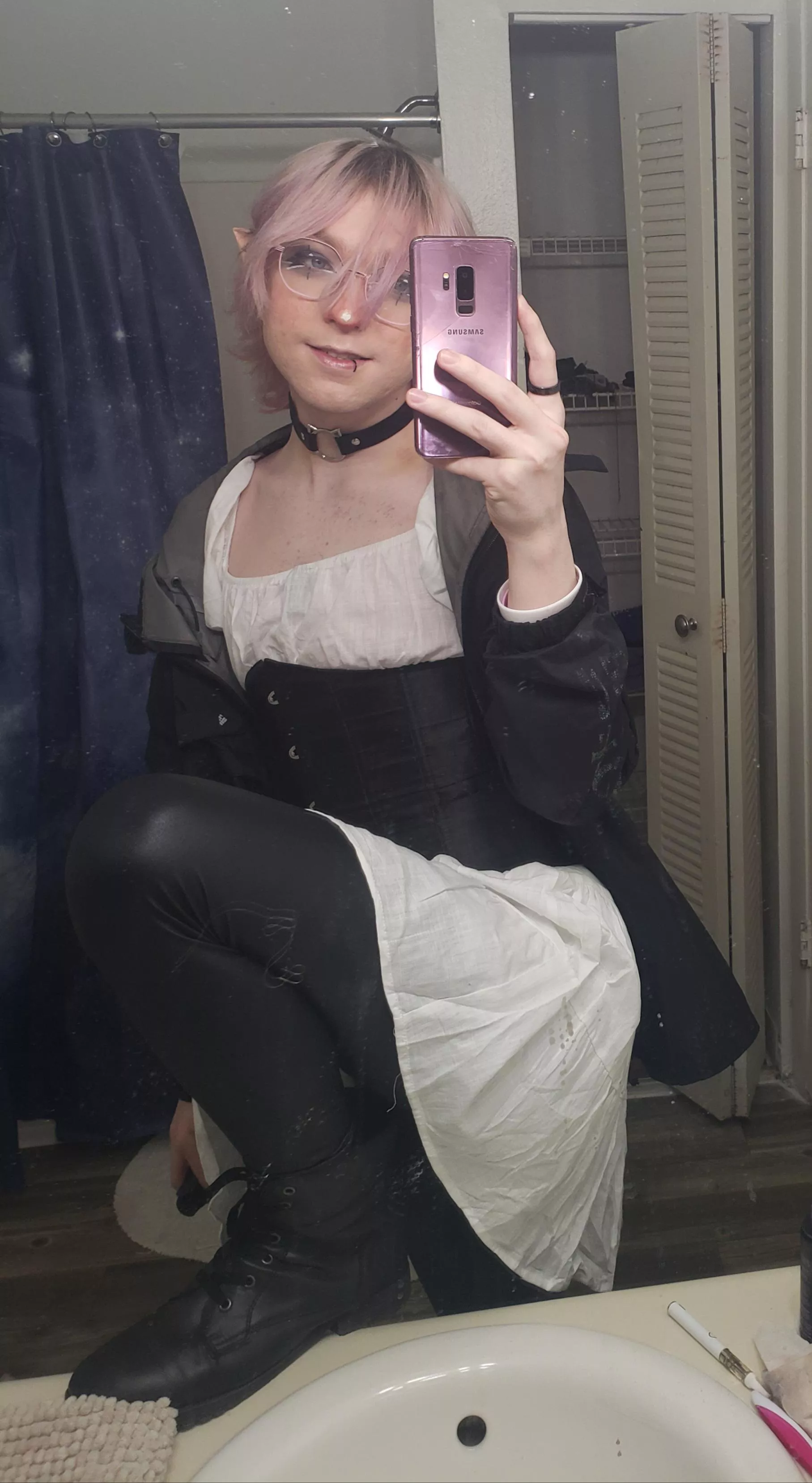 I'll be ur elf gf posted by Light_Eagle