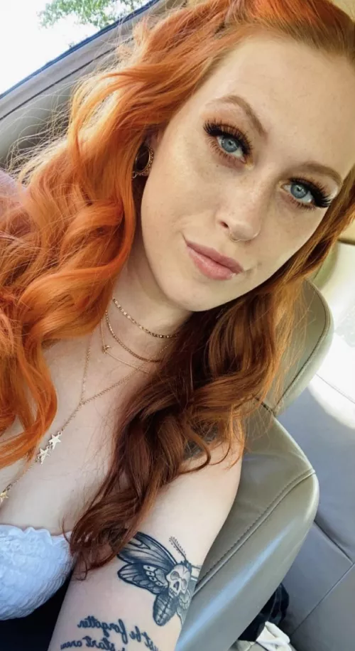 i’ll be your sunshineeee ☀️ on a cloudy day 🥰 by istayyawayyyX