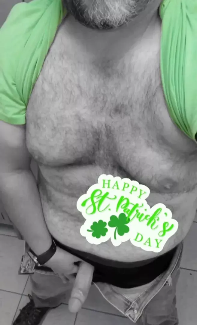I'll kiss your clover if you lick my shamrock ☘️ by MittenRaider