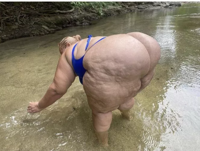 I’ll need some kisses by Enchanted_Tomorrow_