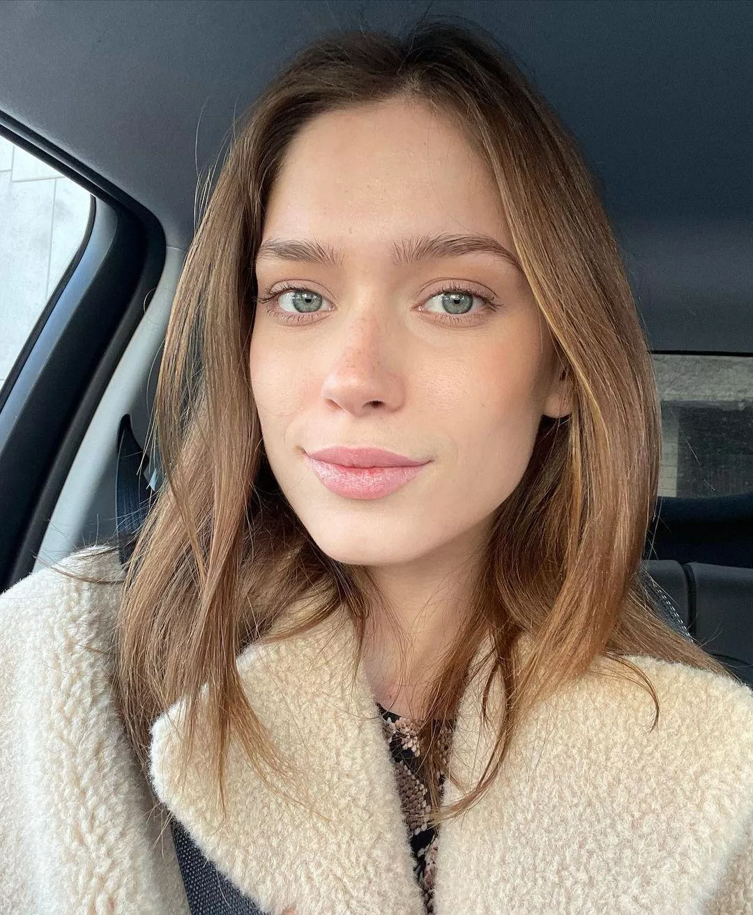 Ilona Clement posted by JosiahWillardPibbs