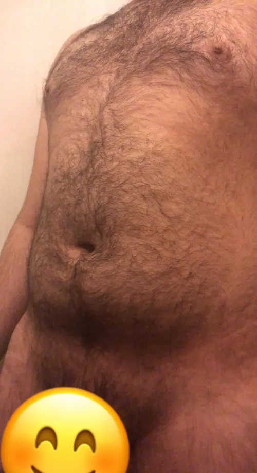I’m 18 but I’m not sure if I count here and I’m kinda small down there but not sure to post a full pic- dms are open by Sn1p3r_Tr1xz3r