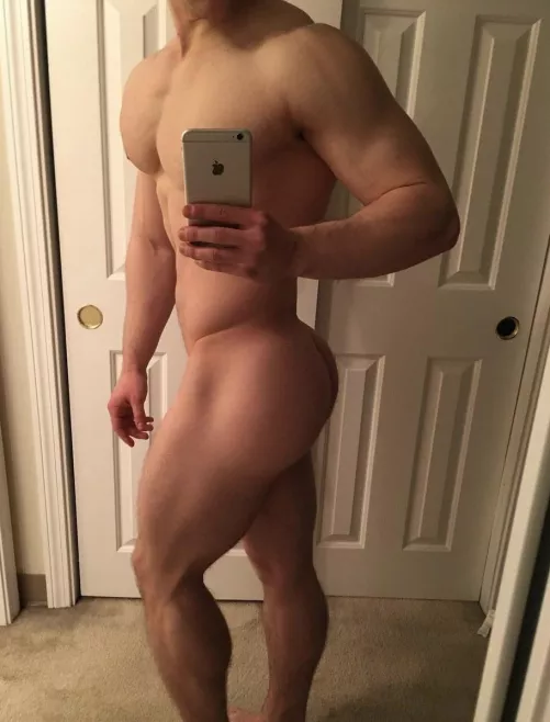 I’m 25 and I’m still a virgin. I’m only 5’7” tall but I try and work out to compensate for it. Opinions? 👀 by BRITMAN22