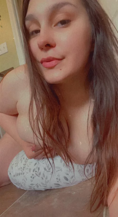 I’m a human cow😋 by Pregnantgoddess20