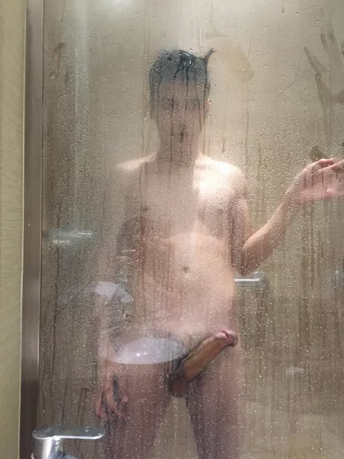 I’m a latino twink 22 🫣🤓👉👈 by mmequetrefee