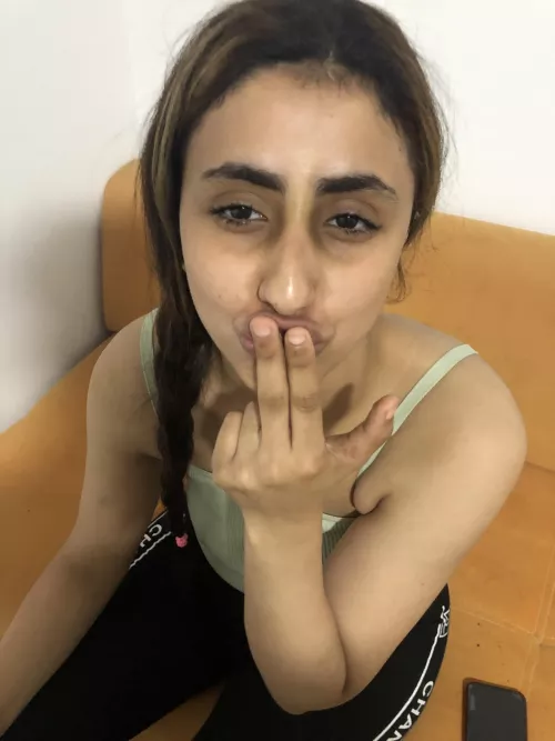 Im a look Indian?😇😂 [F] by iszmail