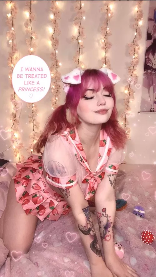 I’m a pillow puppy princess for sure ! <3 by pocketsizedpup