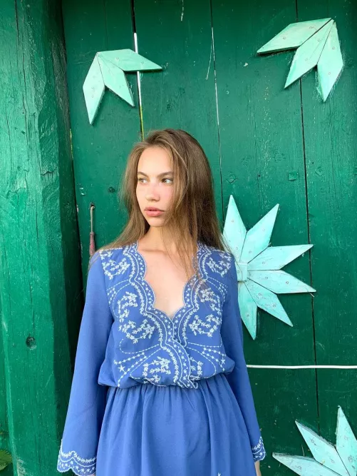 I'm a shy girl, but I'm such a slut in bed by Magdalena_v