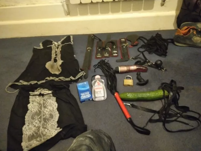 I’m a Superior Verbal Mistress , i seek for a good, honest, truthful, obedient and understanding submissive sissyslave/husband to own and collar in the Bdsm lifestyle again. Not here for stupid games either online sex video chat or for just a one night by mistressmary209