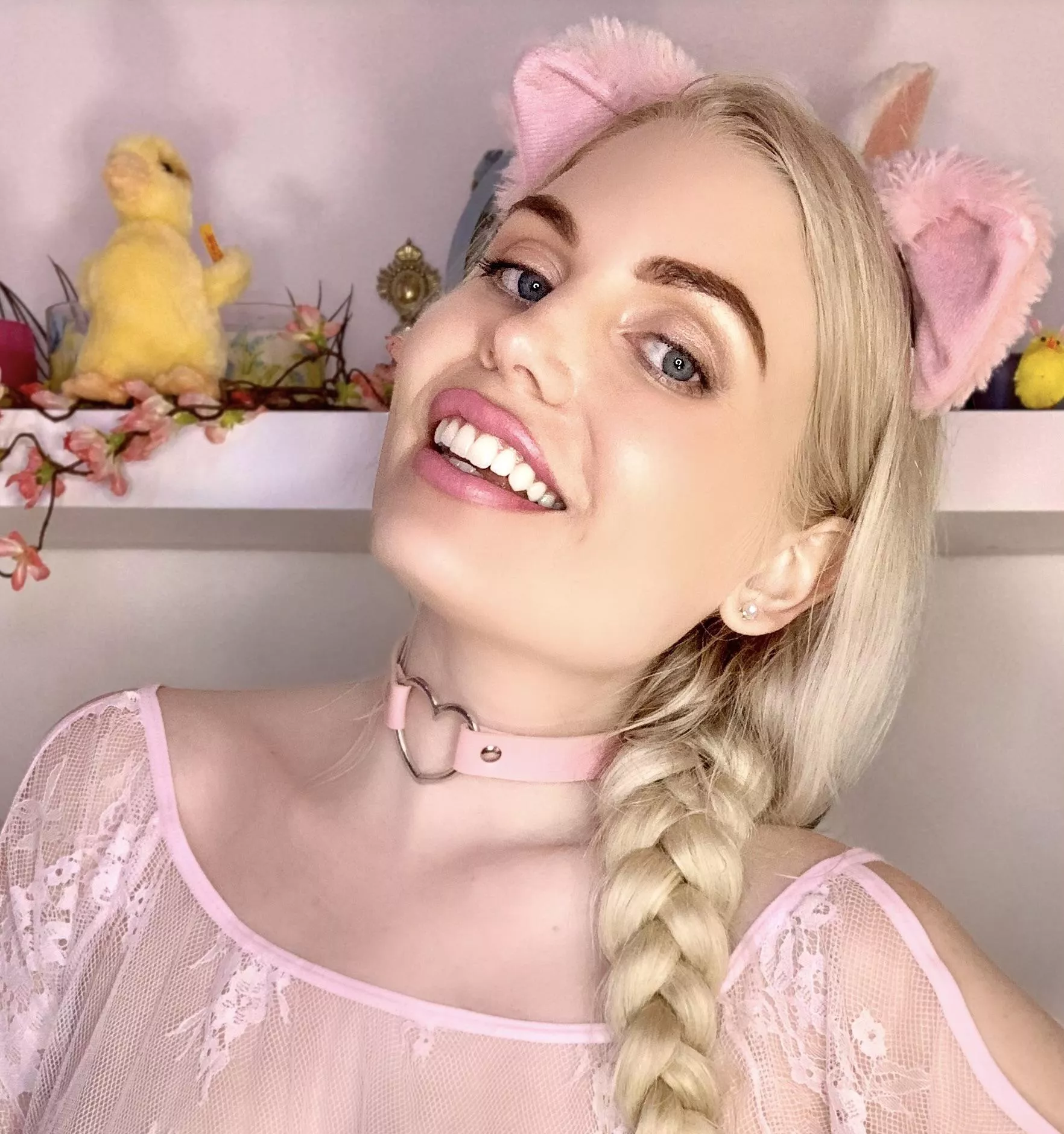 I’m a sweet little Kitten 😻 posted by ittybityprettykitty