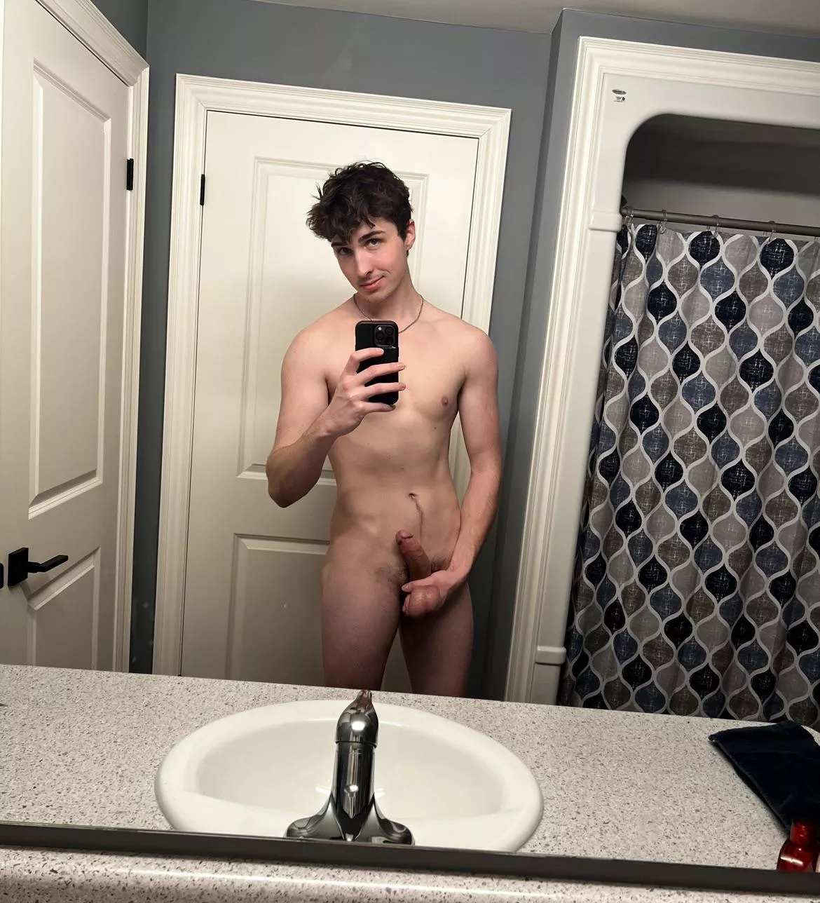 I’m about to take a shower… want to join? posted by sadboycad