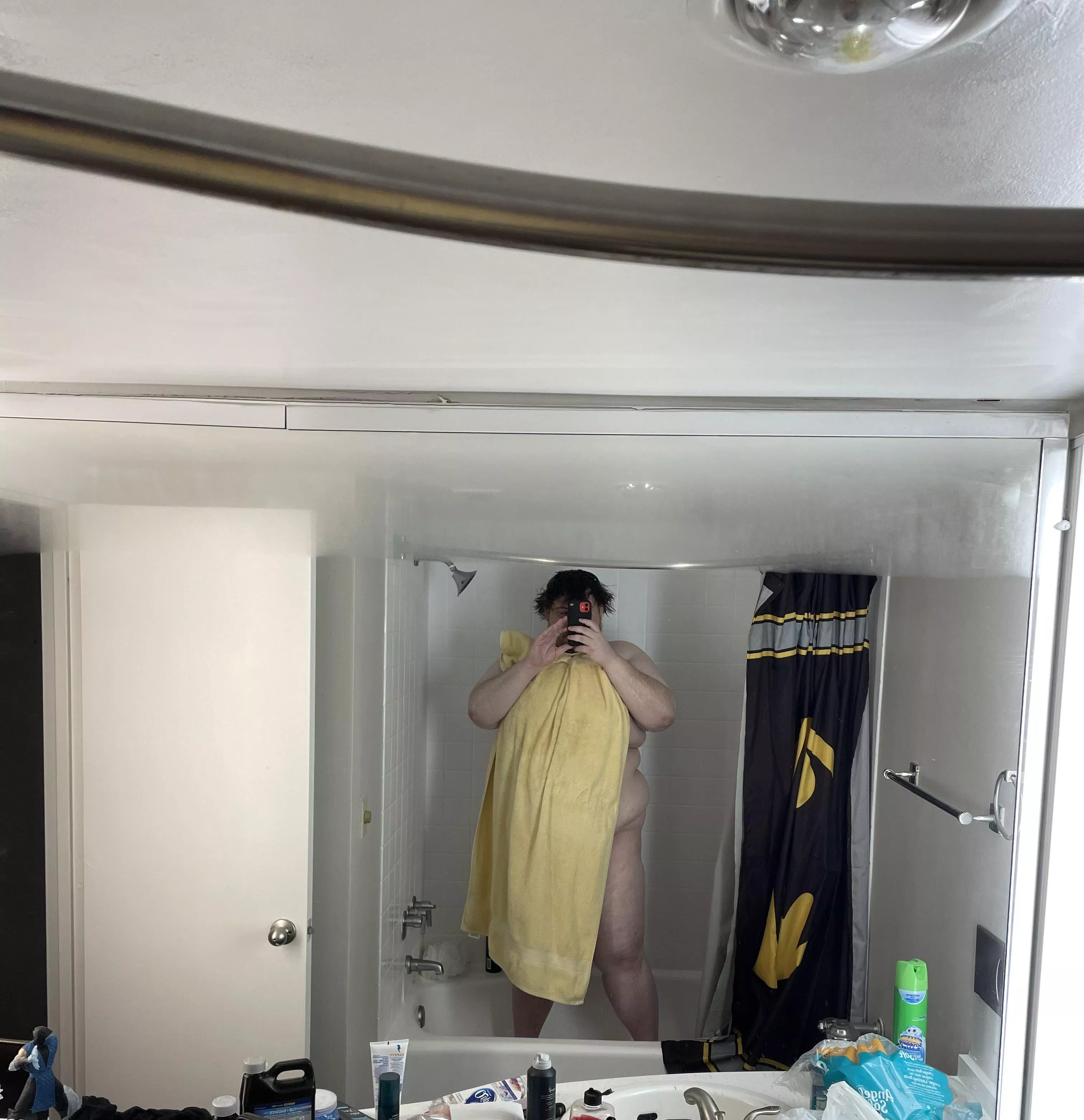 I’m all clean….are you? 🥵😉 posted by Lyrikzaltaccount