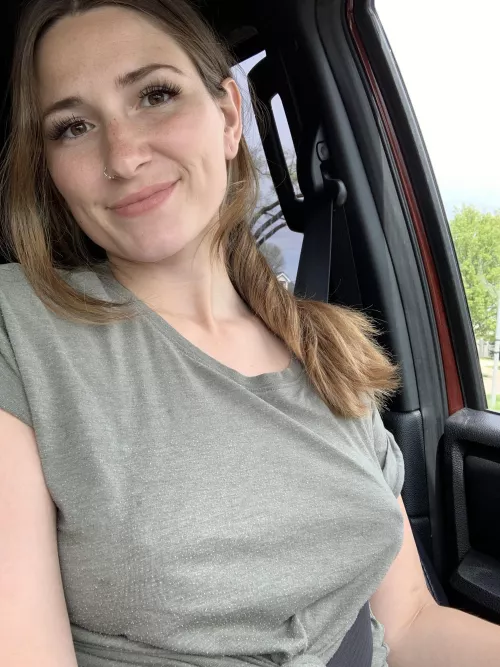 I’m always braless, no panties either 🤫 by Aubxbre