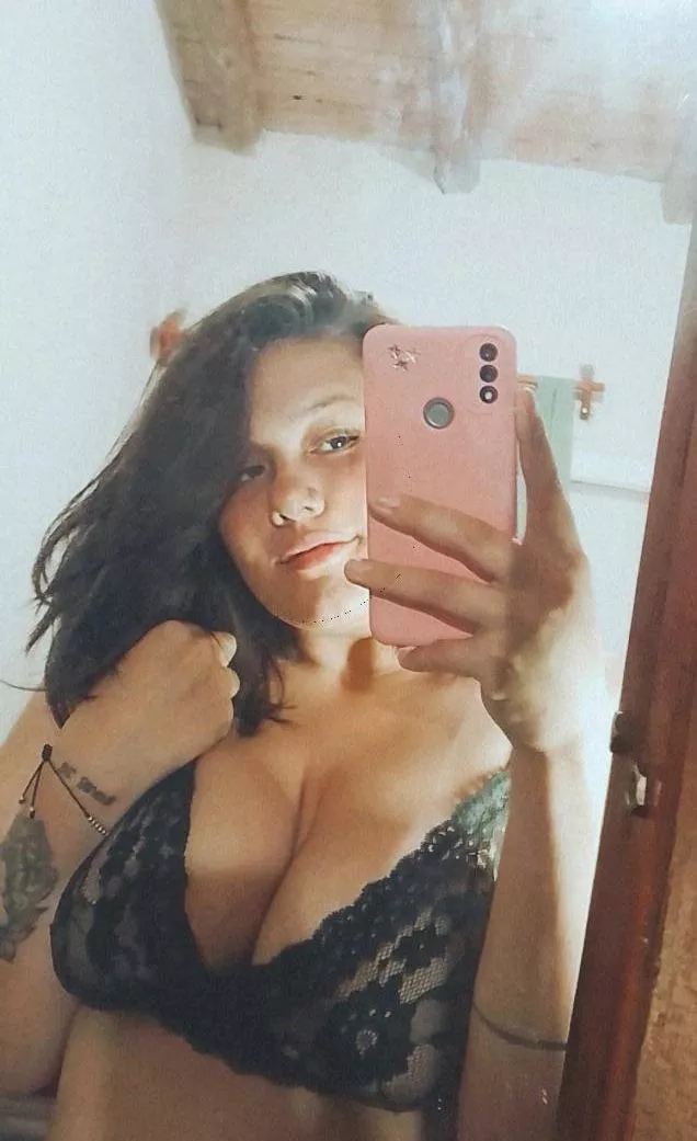 im avaiavle for sexting. Free link below babe posted by Cmalinabb