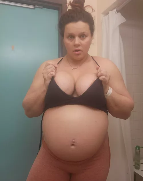 I'm baaaaack ;) by goddesssophia1992