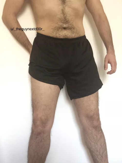 I’m back in the neighborhood, wanna come over and greet me? by _theguynextd00r_