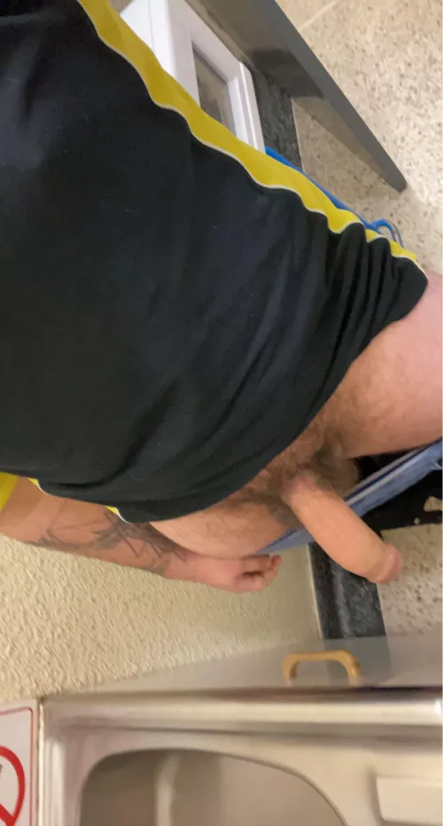 I’m back, old account got removed by DaKing_1274