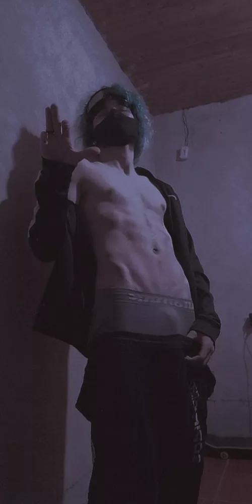 I'm back 🙃 by Skypurppp