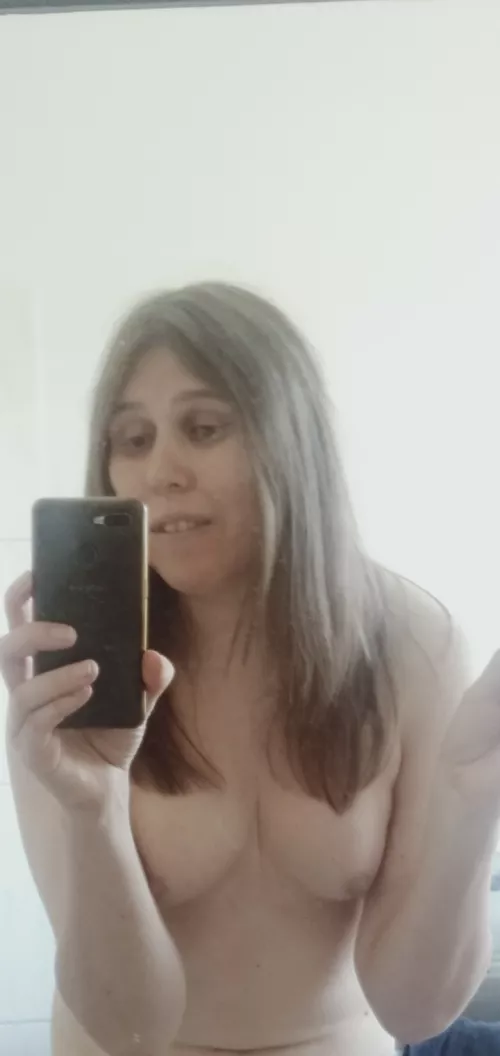 I'm bad at selfies lol by Current_Butterfly_39