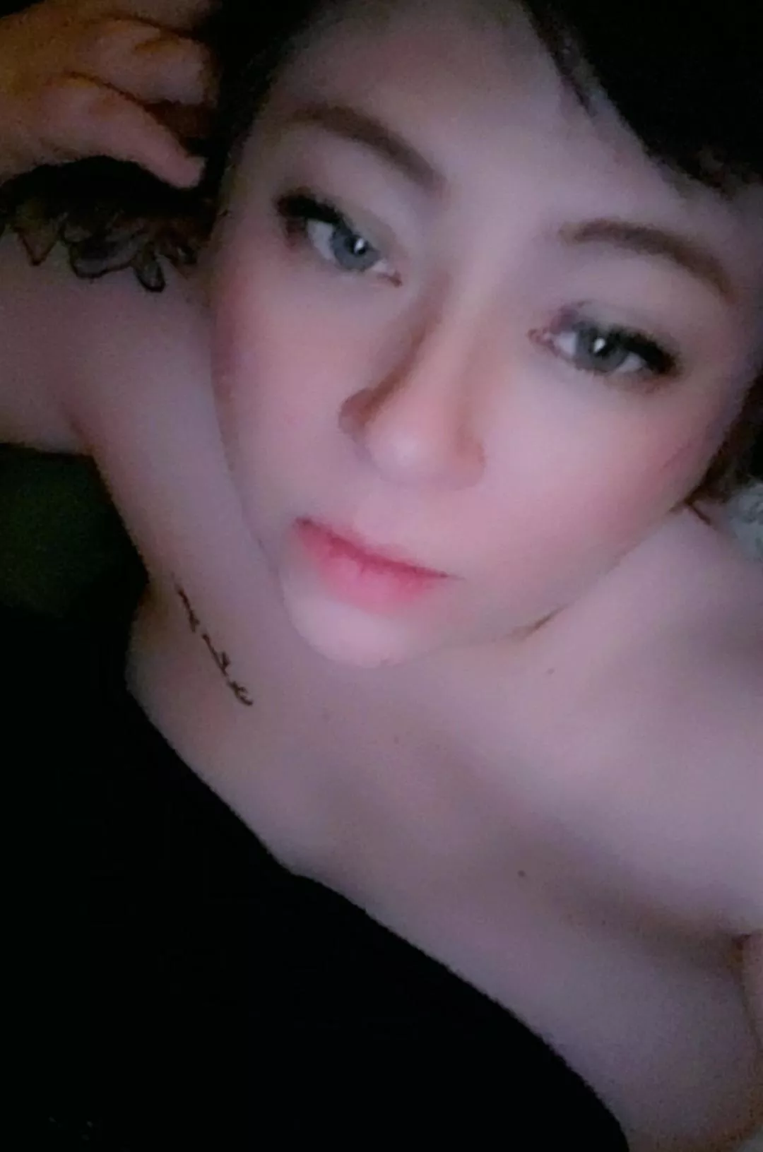im bored :( 25F posted by TattooSlapper