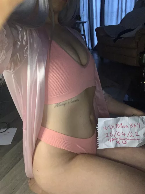 I’m bored..🌸💦 by Oliviaa369