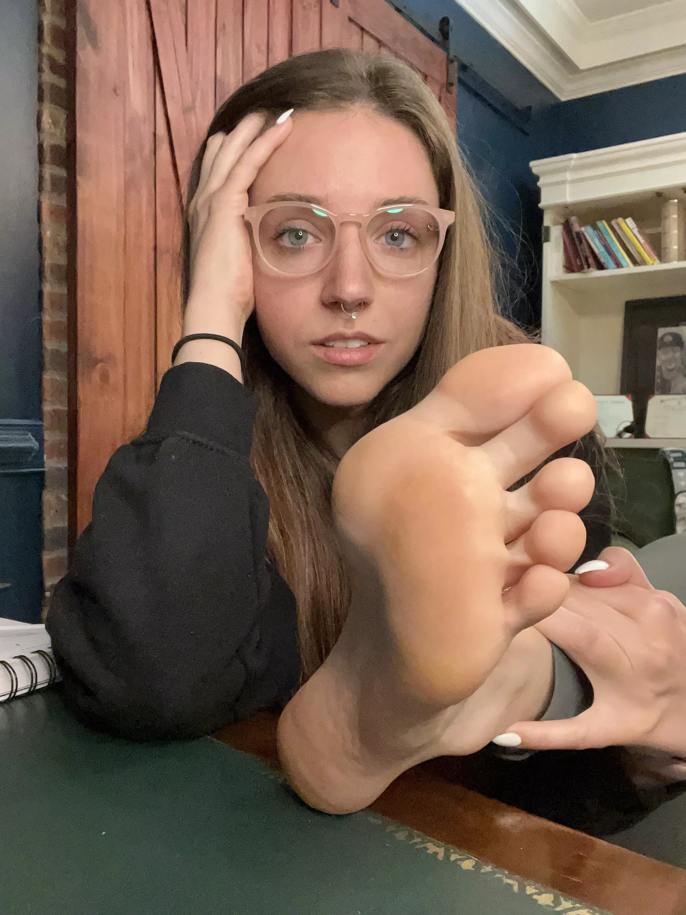 I’m busy, but I can make time for you to lick my toes. posted by Bby_Jae