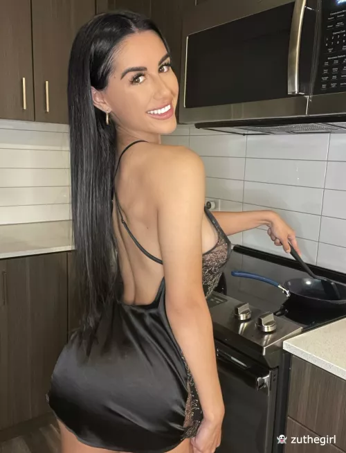 I'm cooking dinner tonight by trisoin