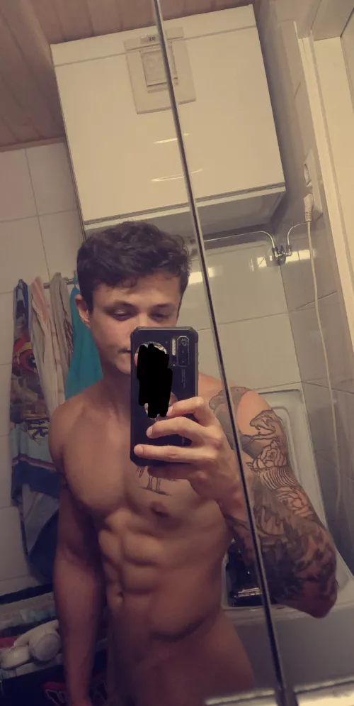 I'm feeling goood today! Hope you all have a wonderful day 🥰 by Jjappss