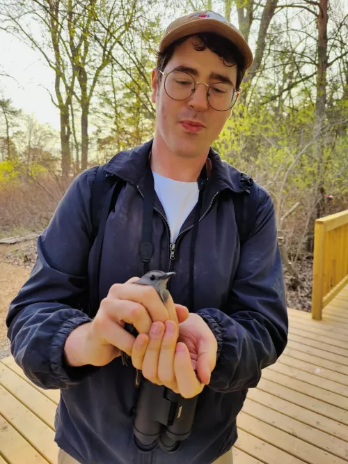 I'm feeling grateful for the start of fieldwork and the migratory season. Anyone else a bird nerd? by padfootjd