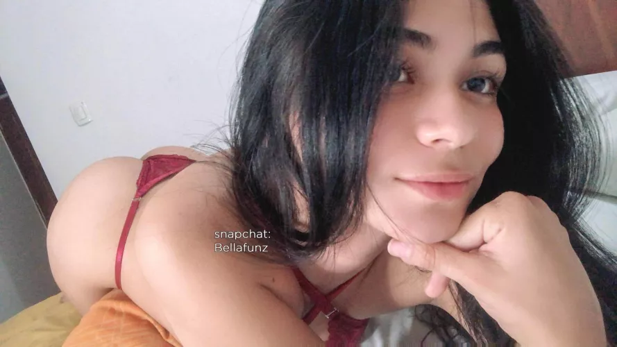 I’m feeling kinda bored today, maybe I should give some of you lonely fucks attention? [F]19 by KaleighSexxy