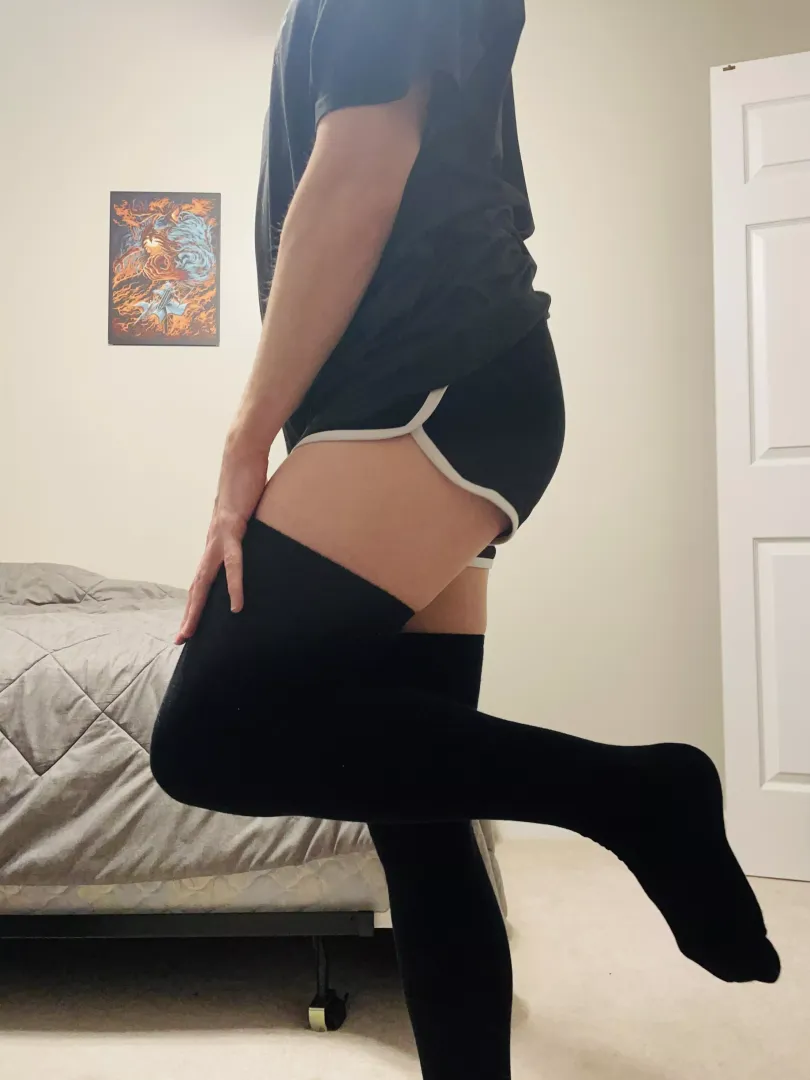 I’m finding short shorts and long socks are pretty comfy and hella cute ☺️ posted by ShyFemboy7