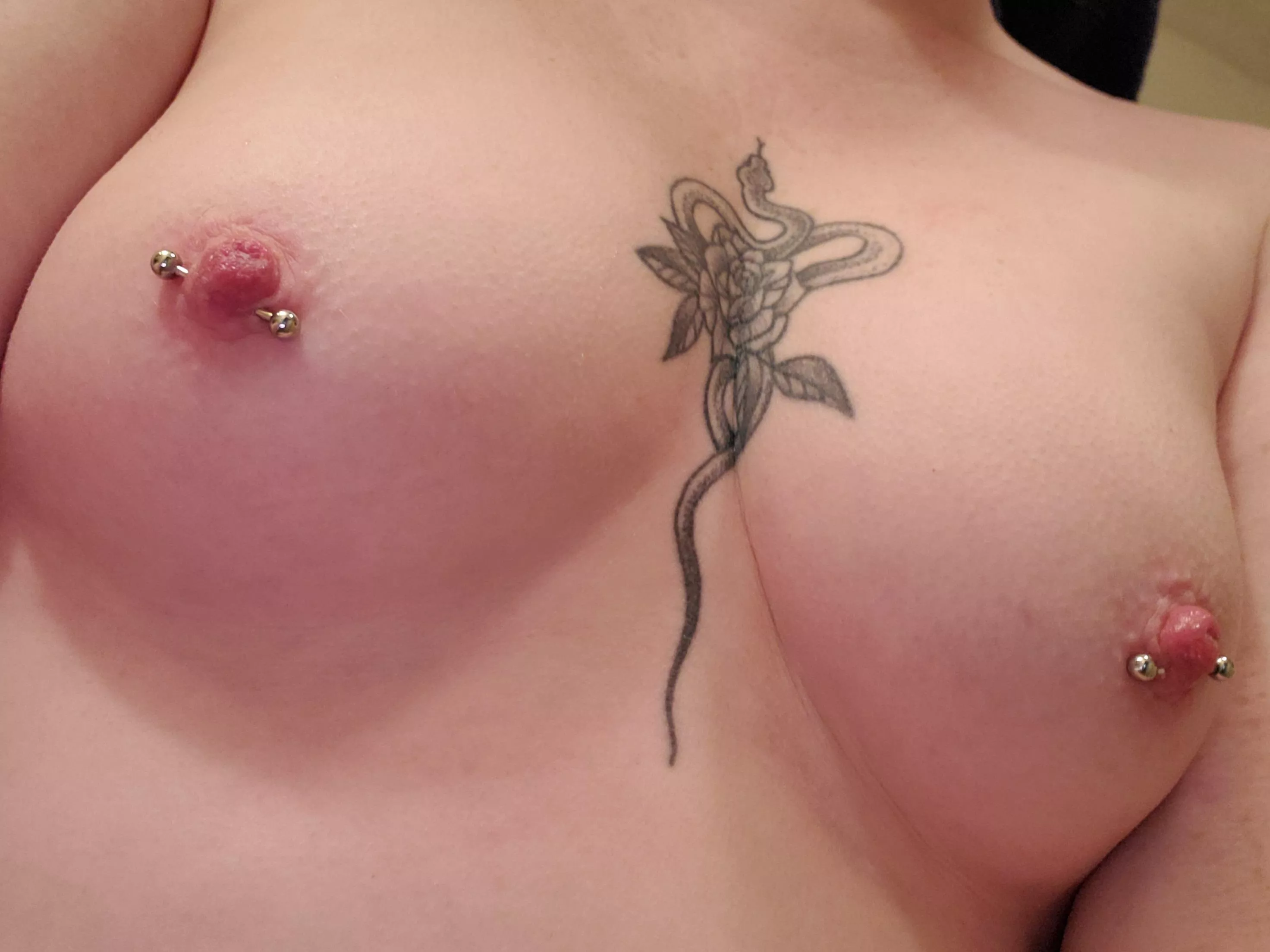 I'm fun to play with posted by flirtyred