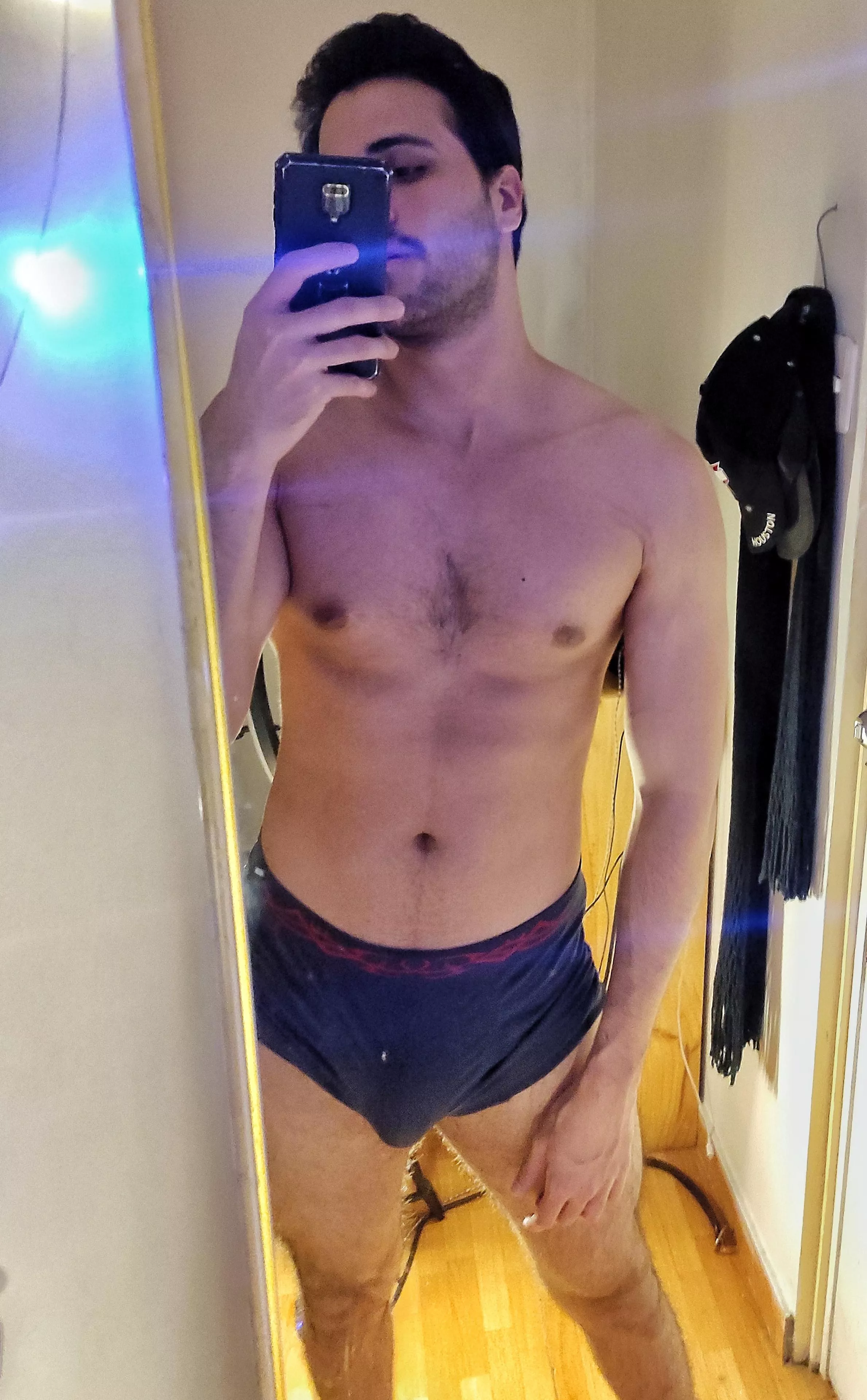 i'm horny af posted by badboy_walter