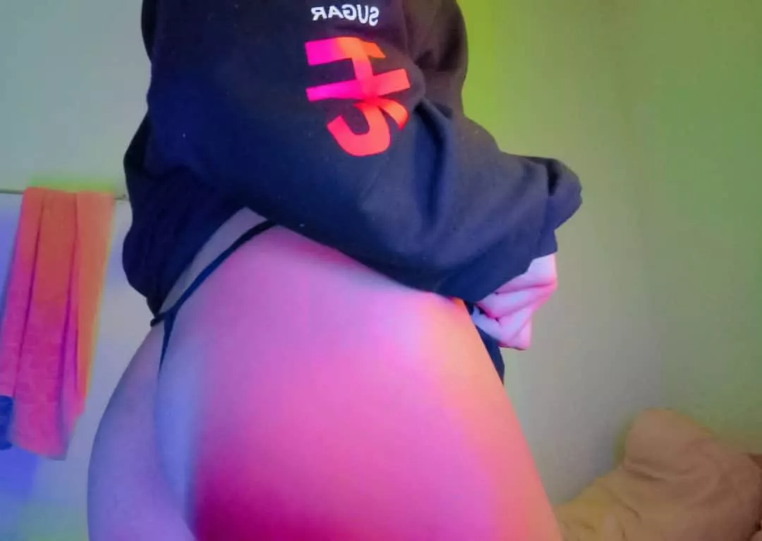 im horny baby🥺 posted by monosilabouwu