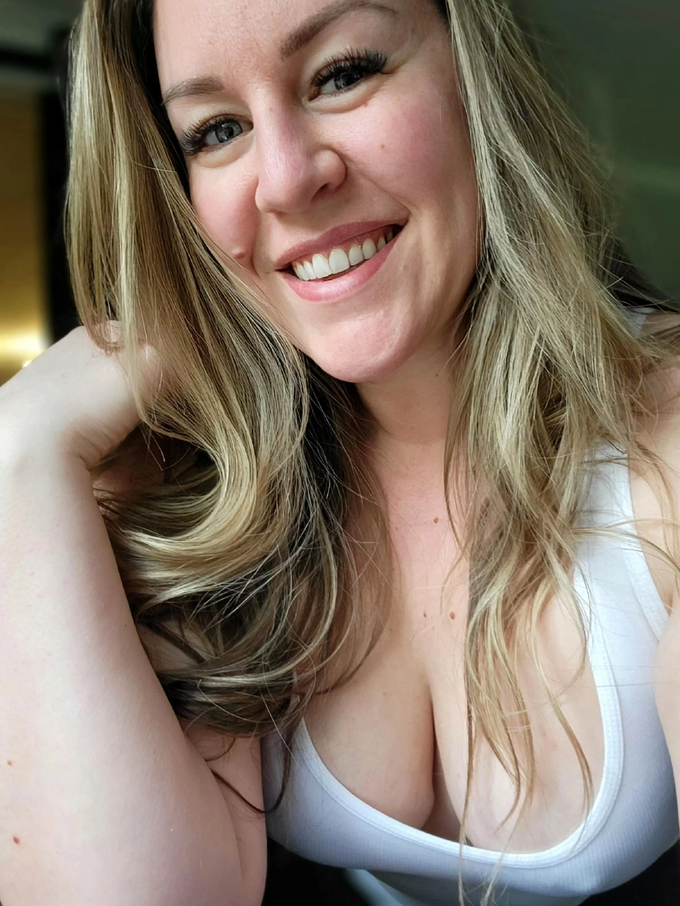 I'm just too lazy to put on a bra posted by Iulus_too