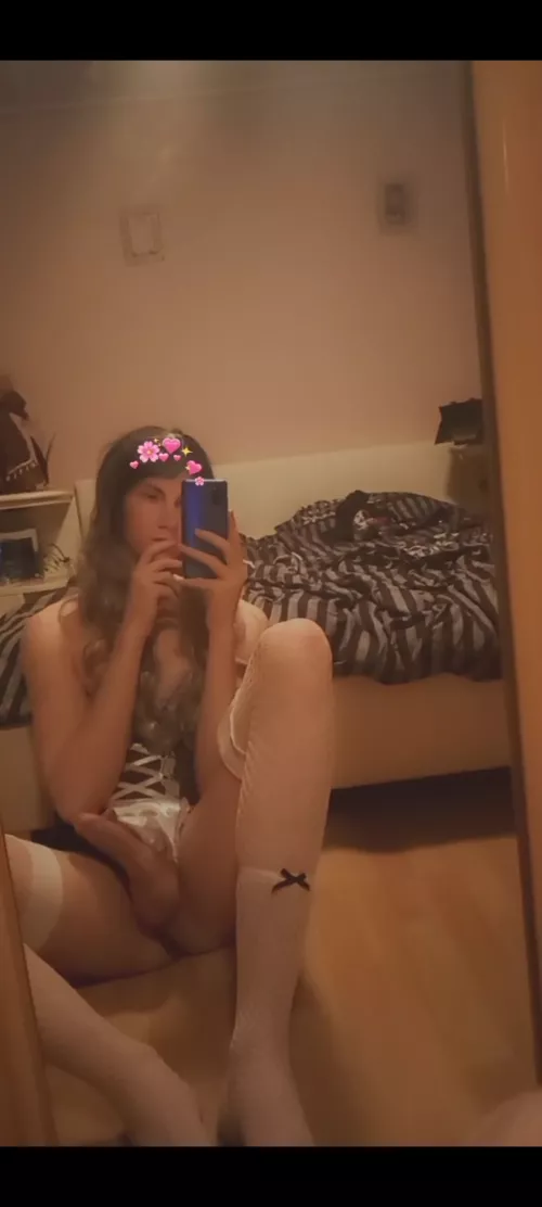 I'm kinda insecure about the size.. i'd like it a bit smaller by SissyLaurax