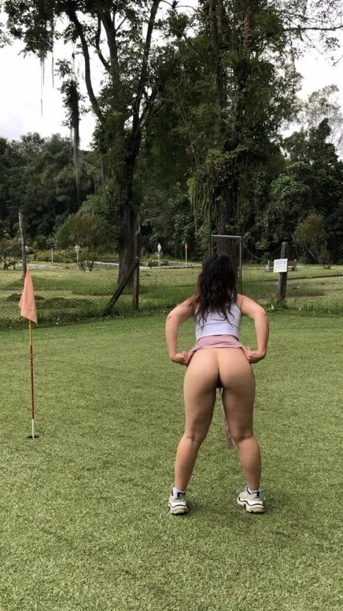 I’m looking for a golf club.⛳️ by JeniferCaselless