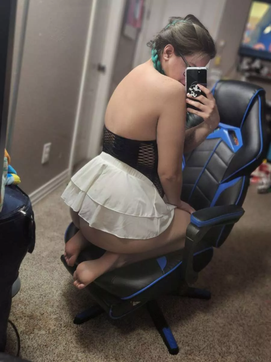 I'm loving this skirt!!! How about you? posted by kkii2