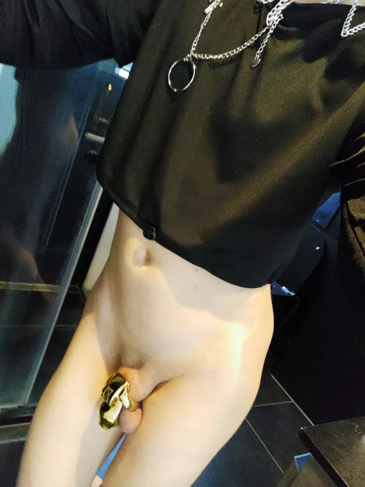 Im never unlocking from this cage ever again 😳🥰 posted by Ryuko-chaaan